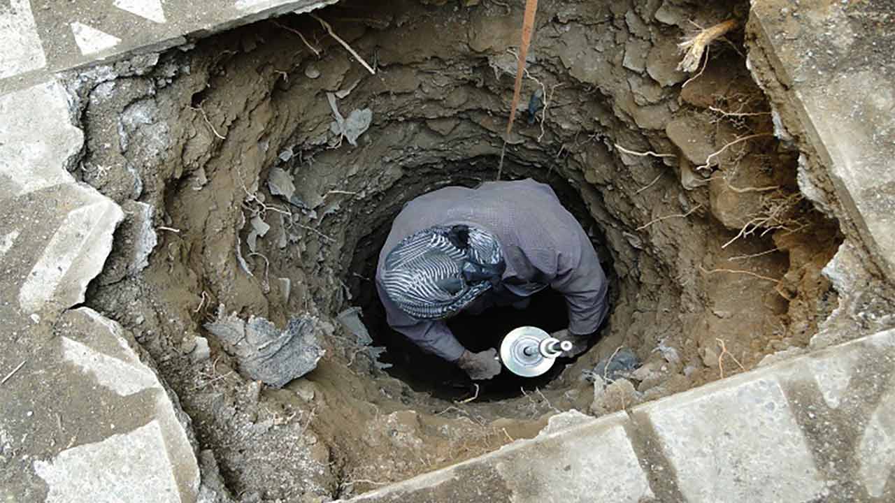 آب چاه عمیق